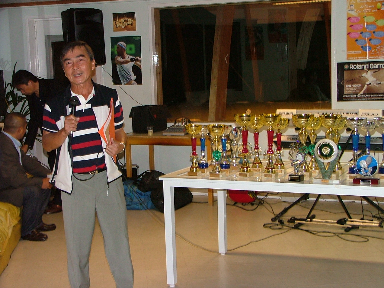 Tournoi-tennislaoParis28072007 162.jpg